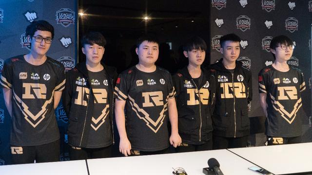 更是一场精 更是一场精