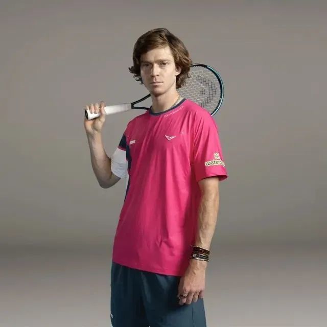 特朗普虽然 特朗普虽然