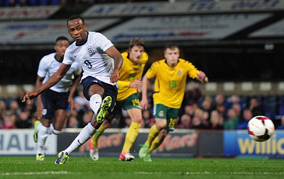 的评论与举 的评论与举